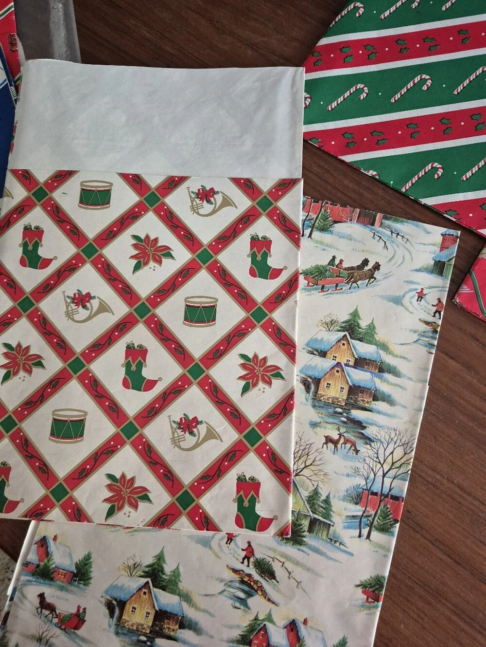 Vintage Christmas Wrap Sheets